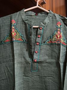 Green Embroidered Kurta