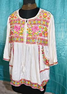 Size M/L🎁Buy 2 Get 1 Free🎁 Embroidered Top