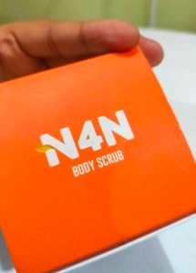 N4N Green Tea Body Scrub