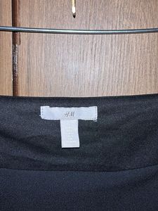 HM Chic Black Tank Top