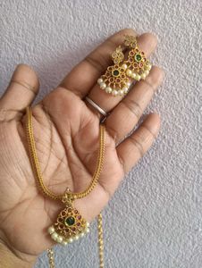 Elegant Gold-Plated Necklace Set