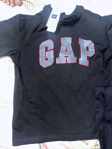 GAP Track Suits M SIZE NEW WITH TAG