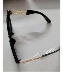 Sun Glasses(New With Tag)