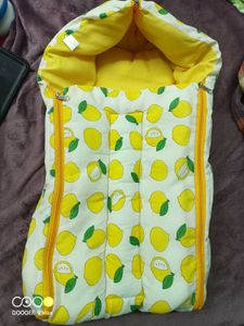 Baby bedding Set of 4 with pillows