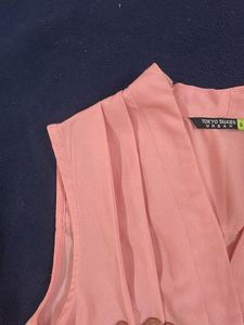 Pink Sleeveless Top