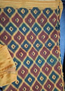 Beautiful Ethnic Ikat Pattern Saree
