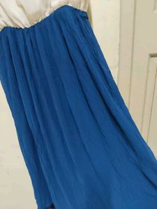 Vero Moda Chic Blue &amp; White Maxi Dress