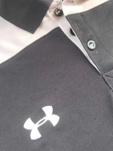 Black Under Armour imported t-shirt (Honduras)