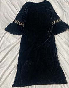 Black Velvet Foil Print Flared Sleeve Kurta