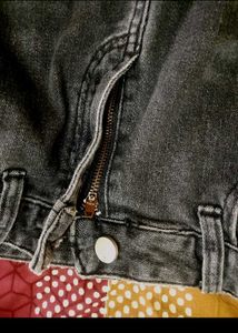 Distressed Wide Leg Jeans