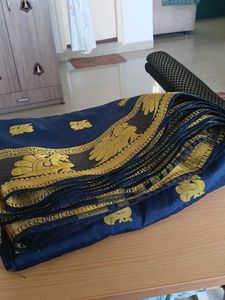 Elegant Blue &amp; Gold Saree with blouse