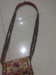 Side Beg Banjara
