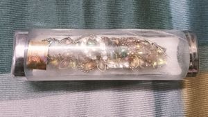 New Hair Clip With Box Without Tag