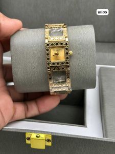 CHRISTIAN DIOR PREMIUM QUALITY LADIES WATCH