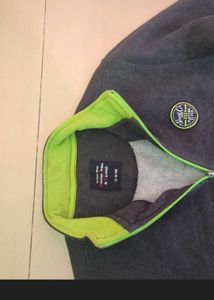 Stylish Gray Pullover Sweatshirt