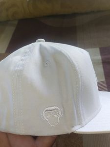 Urban Monkey White Cap 80% Off 🥳🥳🥳
