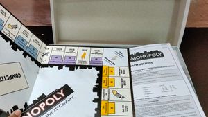 💲Anti-Monopoly Board Game💲
