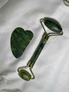 Face Massager Jade Roller And Gua Sha 💚
