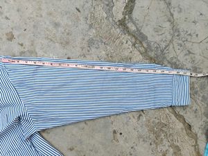 UNIQLO Y2K AESTHETIC TRENDING Striped  Shirt