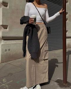 Selcouth Off-Shoulder White Top