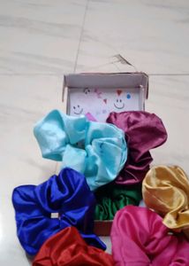 7 Scrunchies Combo