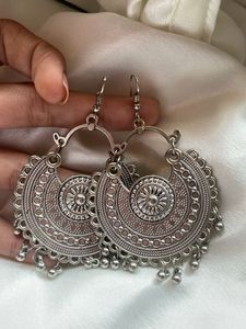 4 Pair Of Earings 🦋