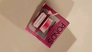 Pond&#39;s Bright Beauty Cream