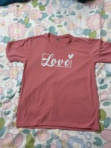 Love Graphic Tee
