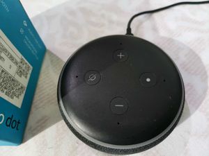 Amazon alexa Echo Dot (3rd Gen) smart speaker