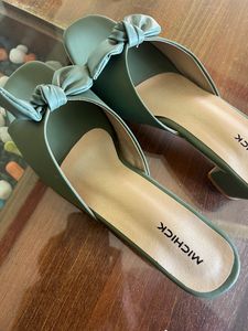 Sandal