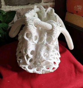 White Handbag Crochet Looks Pretty