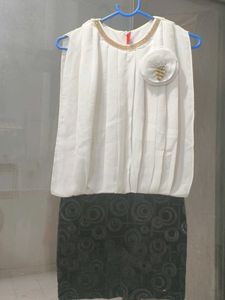 Stylish Frock In Good Condition