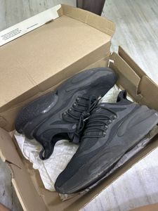 ORIGINAL UNISEX ADIDAS SHOES