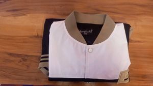 Shuaigihuoban Beige Lightweight Jacket – Unisex