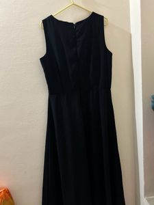 Elegant Black Maxi Dress