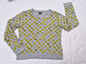 Emoji Print Top