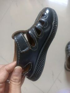 Little Used Shoes For Baby Boy