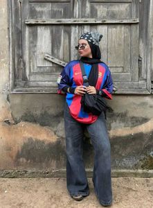 Ronaldinho-10 Barcelona 2003/04 V neck