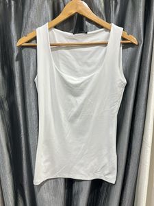 Very comfortable top