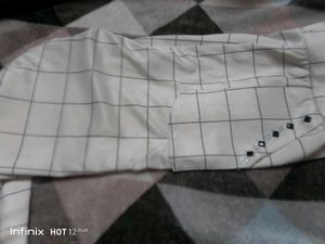 Floral White Pants 👖