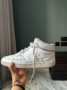 Nike High Ankle Sneekers
