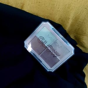 M-lon Glow Palette