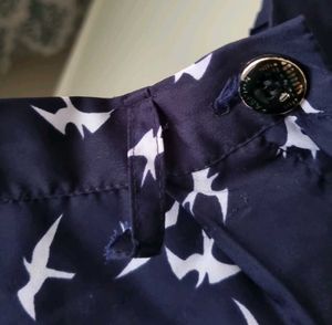 Bird Print Shorts With Pockets