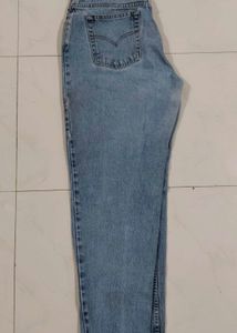 Vintage Light Wash Jeans