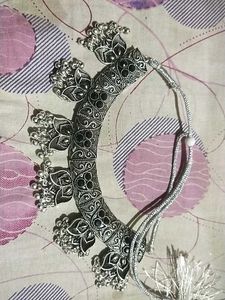 Necklace and Choker Set