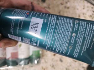 Dr. Batra&#39;s Face Wash Set And Biotique Travel Kit