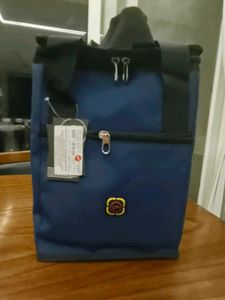Blue V-Thruce Travel Bag