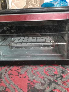 USHA Brand Used Toaster Oven