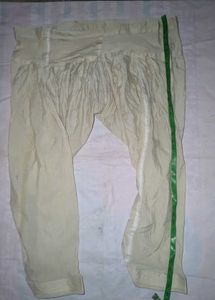 Elegant Pakistani suite