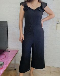 299 Only Today Sell Sillhoute Sleeveless Jumpsuit